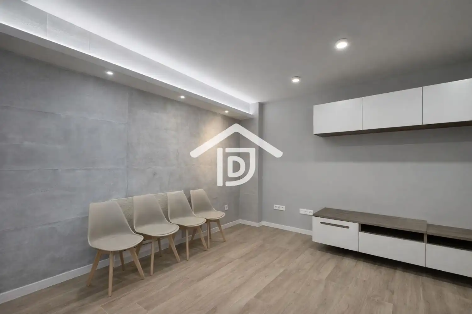 Casa adosada en venta en Benimuslem con Aire acondicionado, Terraza y Trastero