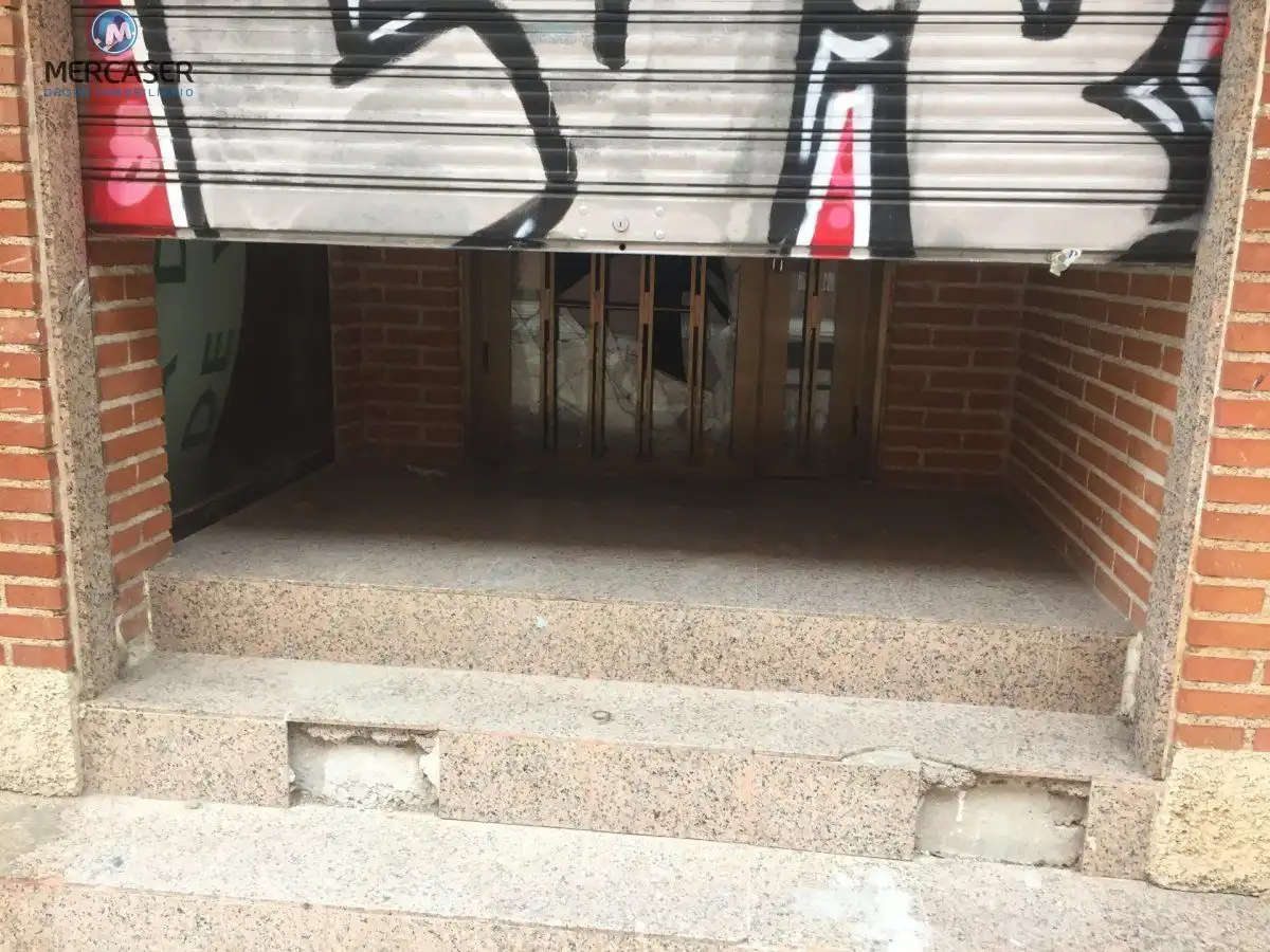 Local comercial en venda a Calle HNOS FERNANDEZ GALIANO, imagen 9