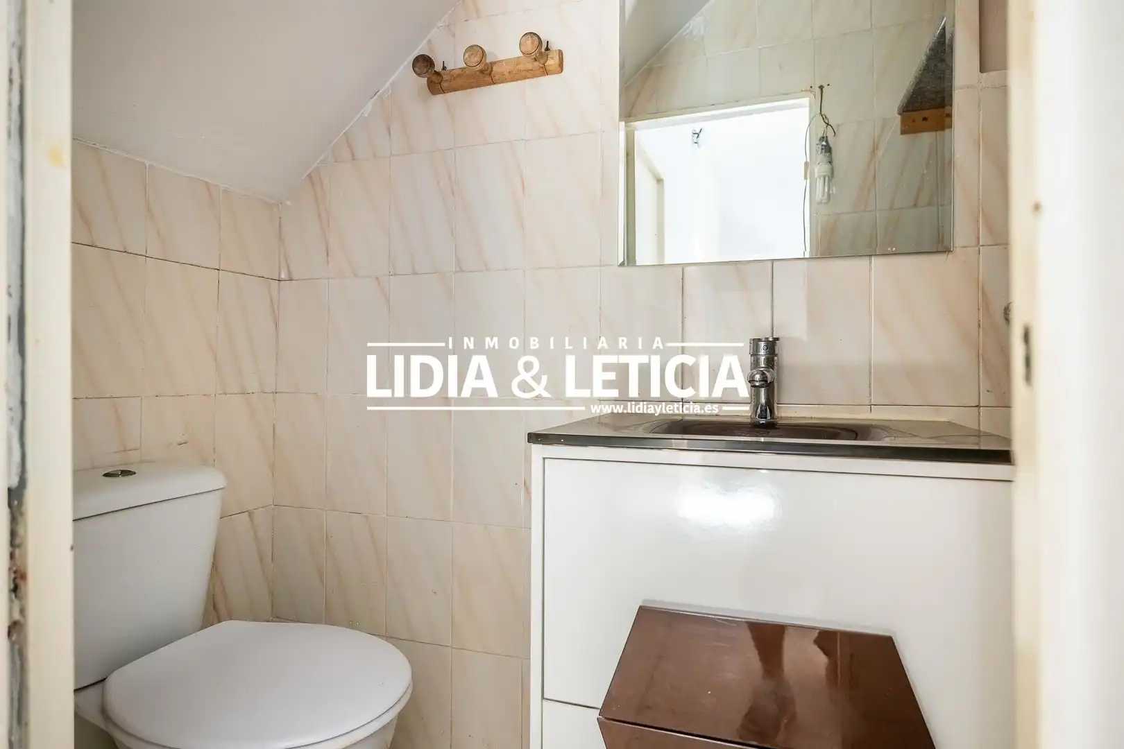 Bany de Casa o xalet en venda en Alcalá de Guadaira amb Aire condicionat i Terrassa