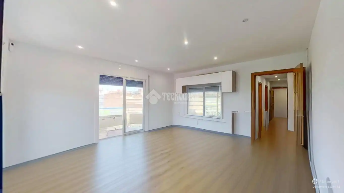 Sala de estar de Piso en venta en Barberà del Vallès con Calefacción y Balcón