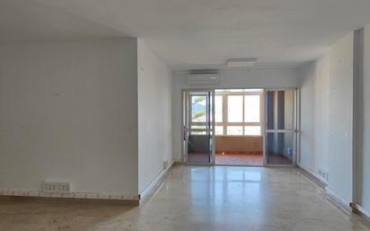 Flat for sale in Algeciras  with Air Conditioner, Terrace and Balcony