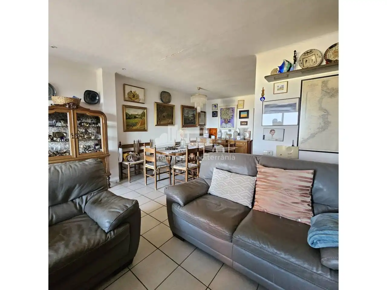 Sala de estar de Casa adosada en venta en Begur con Calefacción, Jardín privado y Terraza