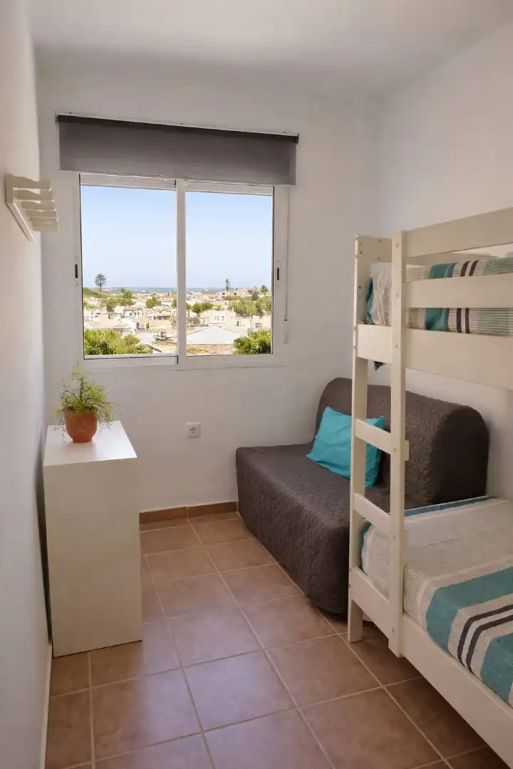 Habitación de Piso en venta en Chipiona con Aire acondicionado, Terraza y Amueblado