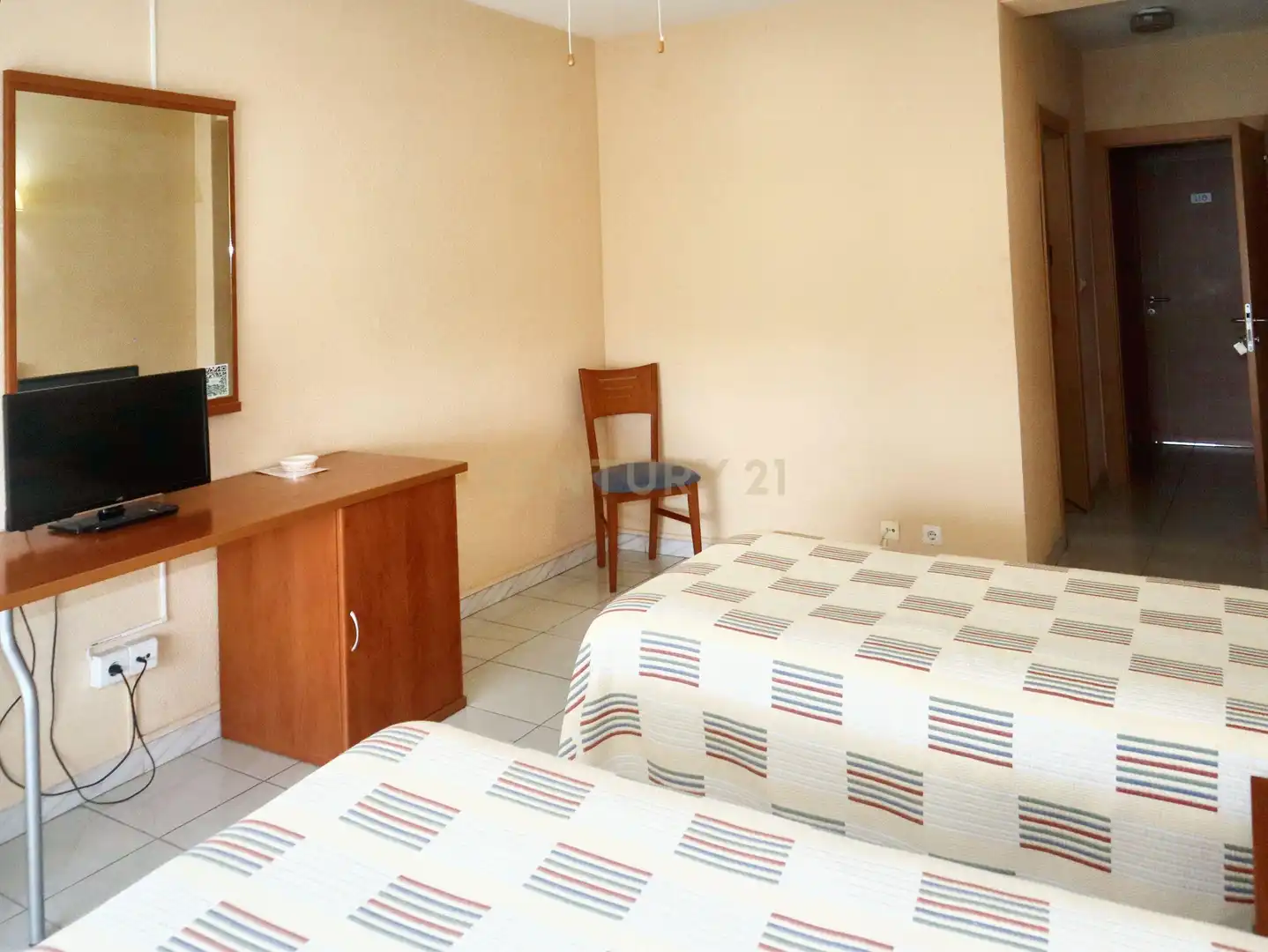 Habitación de Edificio en venta en Alba de Tormes con Alarma