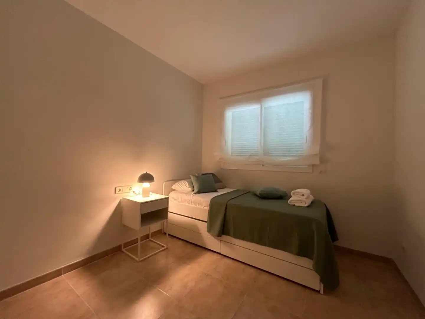 Habitación de Apartamento en venta en Sant Feliu de Guíxols con Aire acondicionado, Calefacción y Terraza
