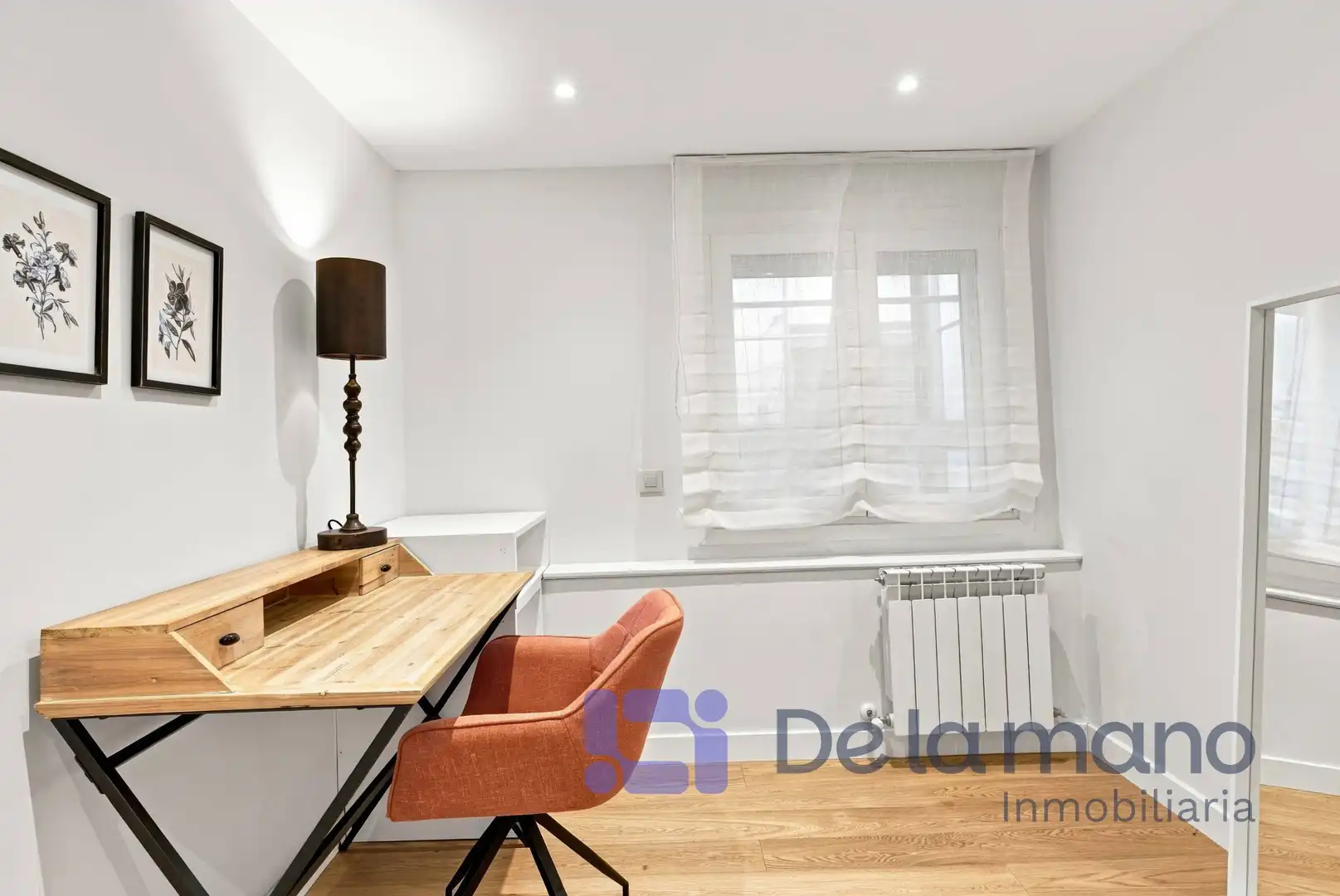Bedroom of Flat for rent in Madrid  with Air Conditioner, Heating and Furnished