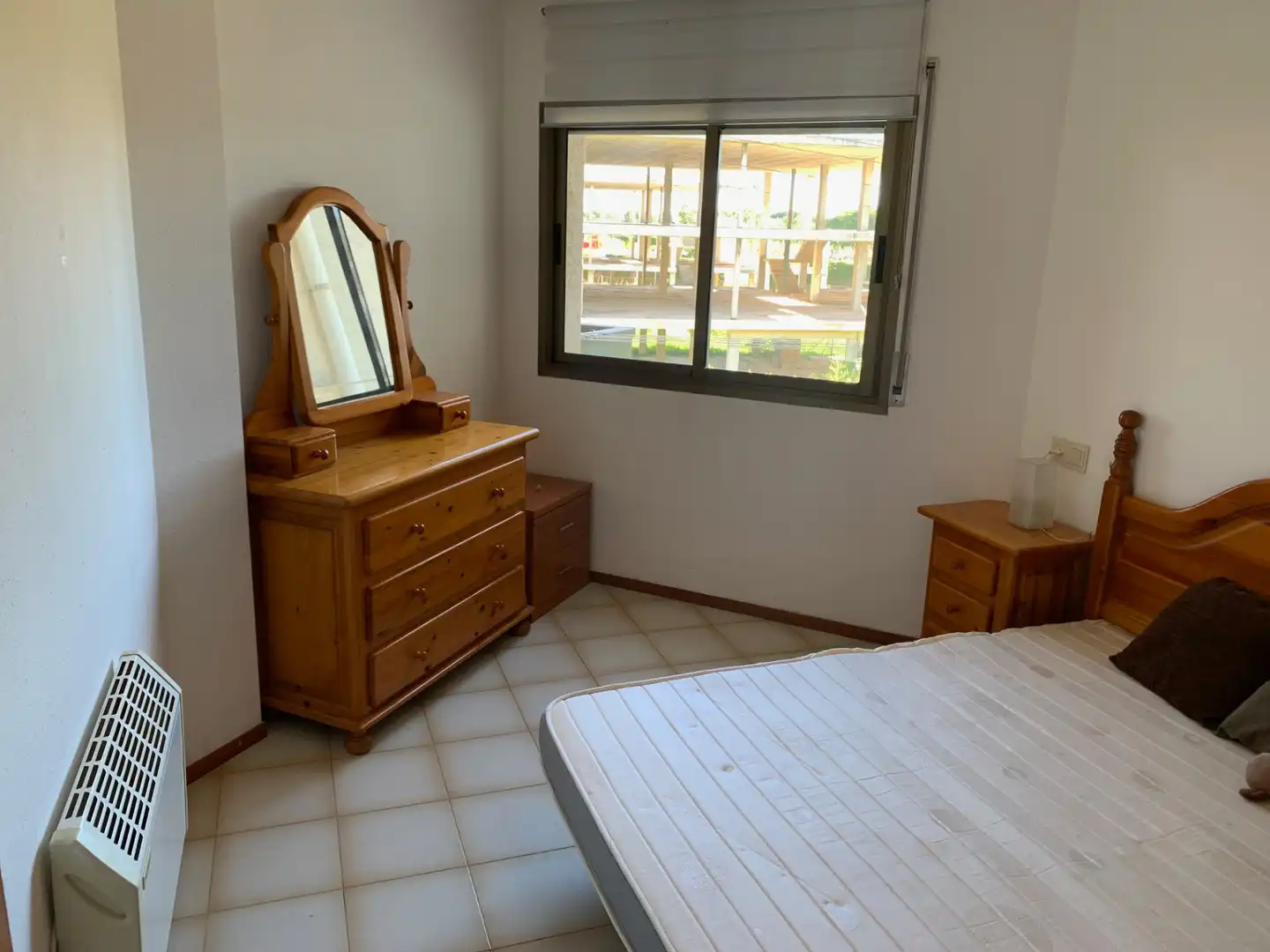 Habitación de Apartamento en venta en Creixell con Calefacción, Terraza y Trastero