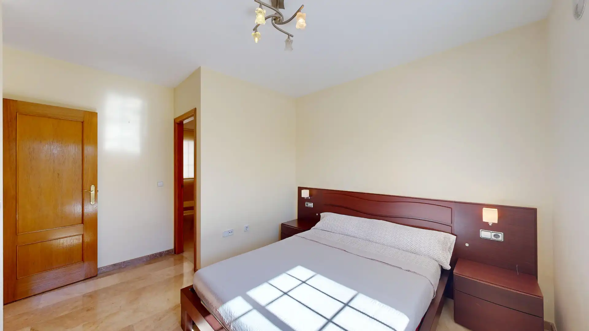 Habitación de Piso en venta en Molina de Segura con Aire acondicionado, Terraza y Trastero