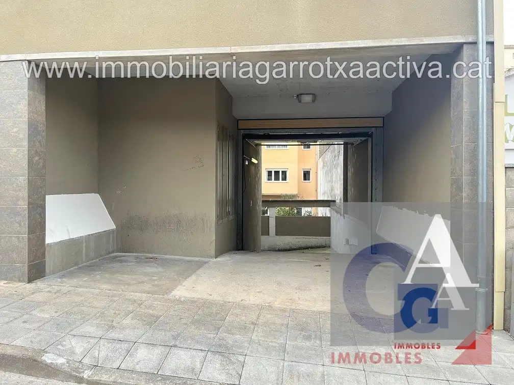 Parking for sale in Olot, imagen 11