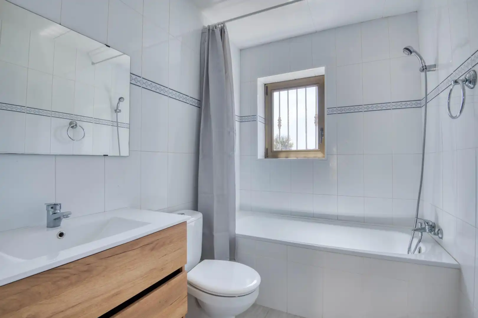 Baño de Casa o chalet en venta en Santa Cristina d'Aro con Calefacción, Terraza y Piscina