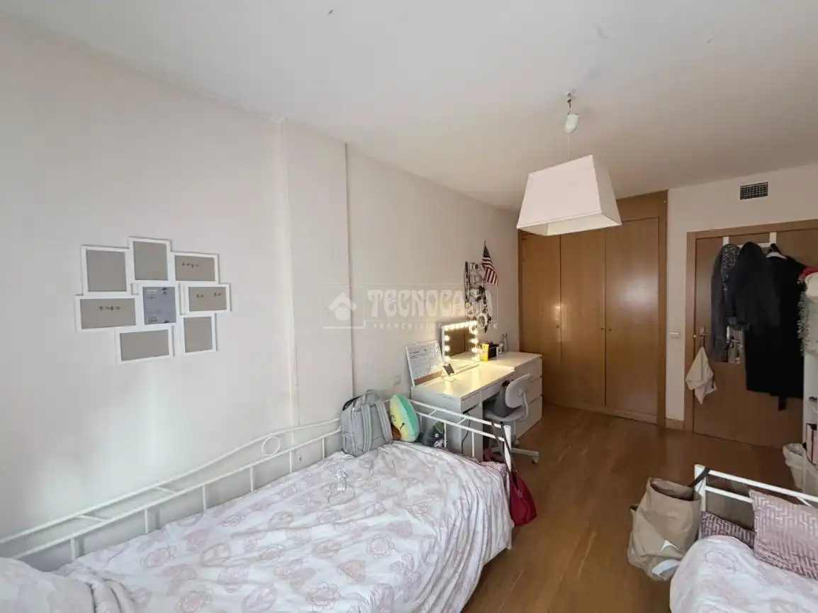Habitación de Piso en venta en Madrid con Aire acondicionado, Calefacción y Trastero