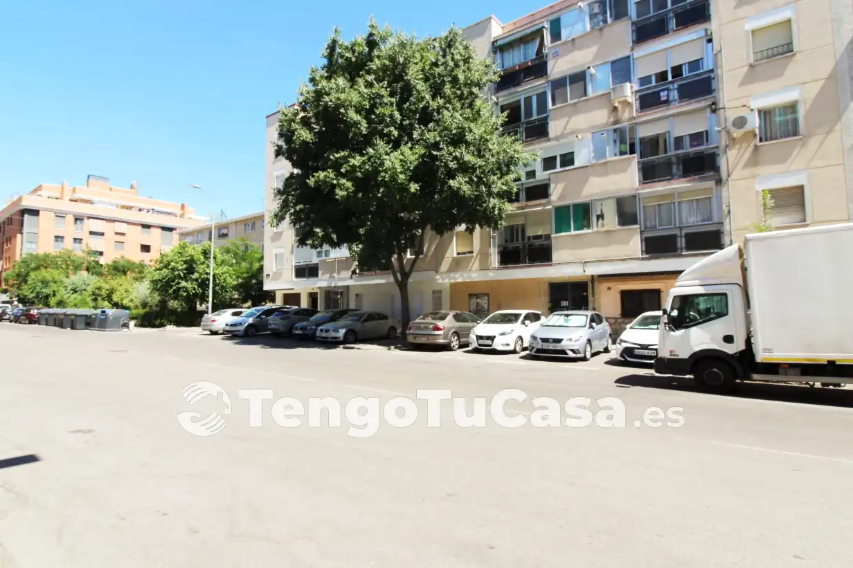 Vista exterior de Piso en venta en Madrid con Aire acondicionado, Calefacción y Terraza