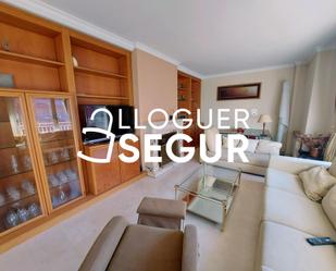 Living room of Flat to rent in  Barcelona Capital  with Air Conditioner, Heating and Furnished