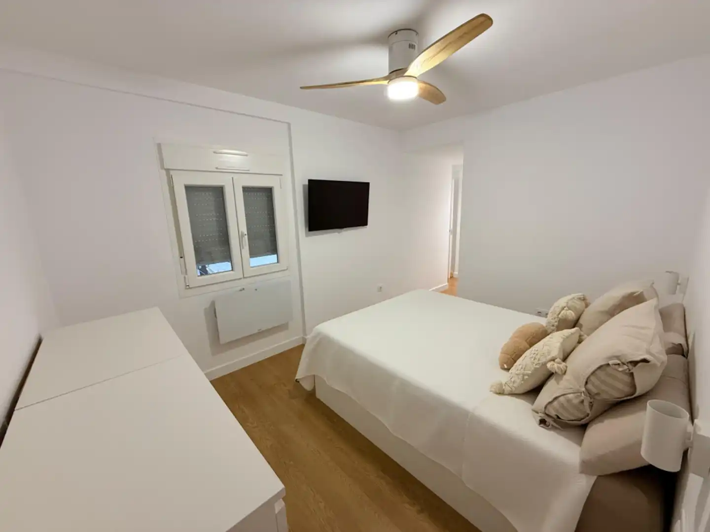 Appartamento con ascensore in vendita a Calle las Cortes, imagen 24