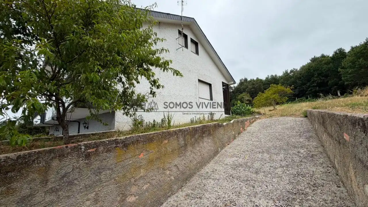 Casa o xalet en venda en O Pereiro de Aguiar  amb Calefacció, Jardí privat i Terrassa