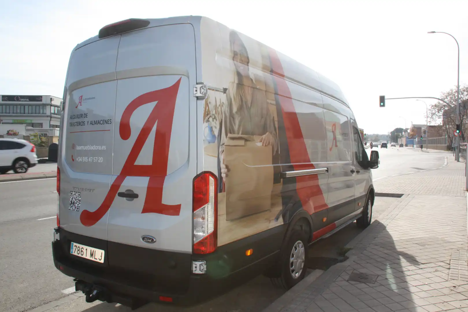 Vista exterior de Trastero de alquiler en Madrid con Alarma