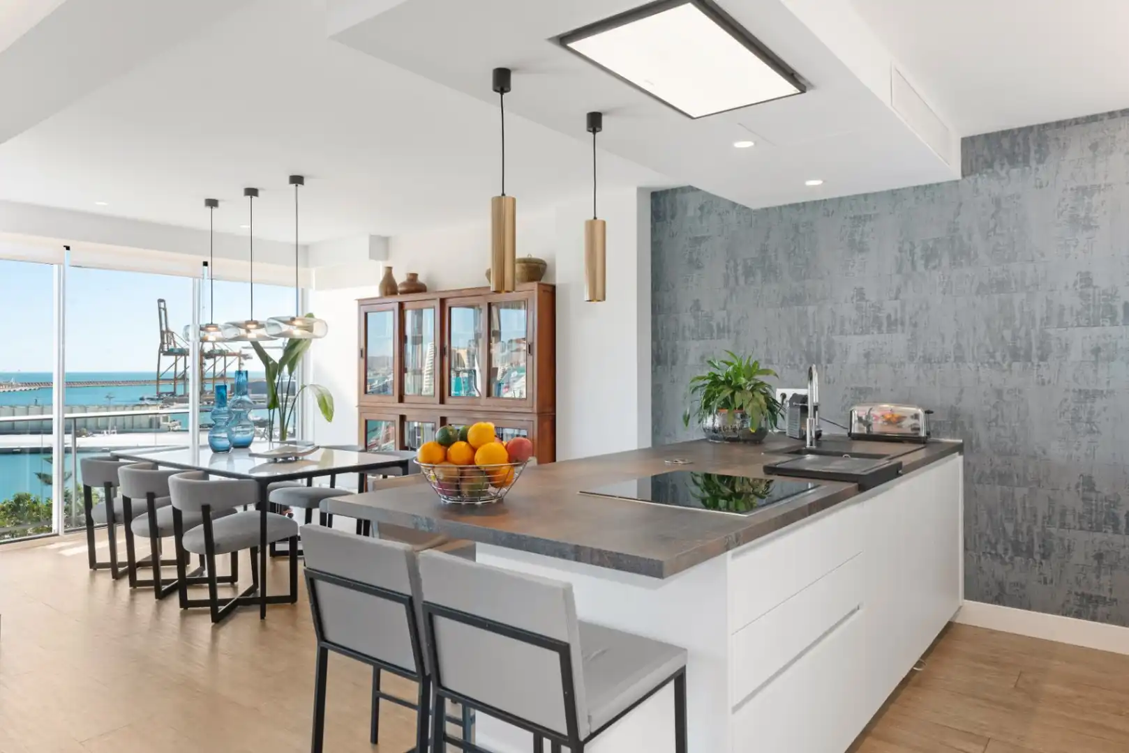 Cocina de Apartamento en venta en Málaga con Aire acondicionado, Calefacción y Terraza