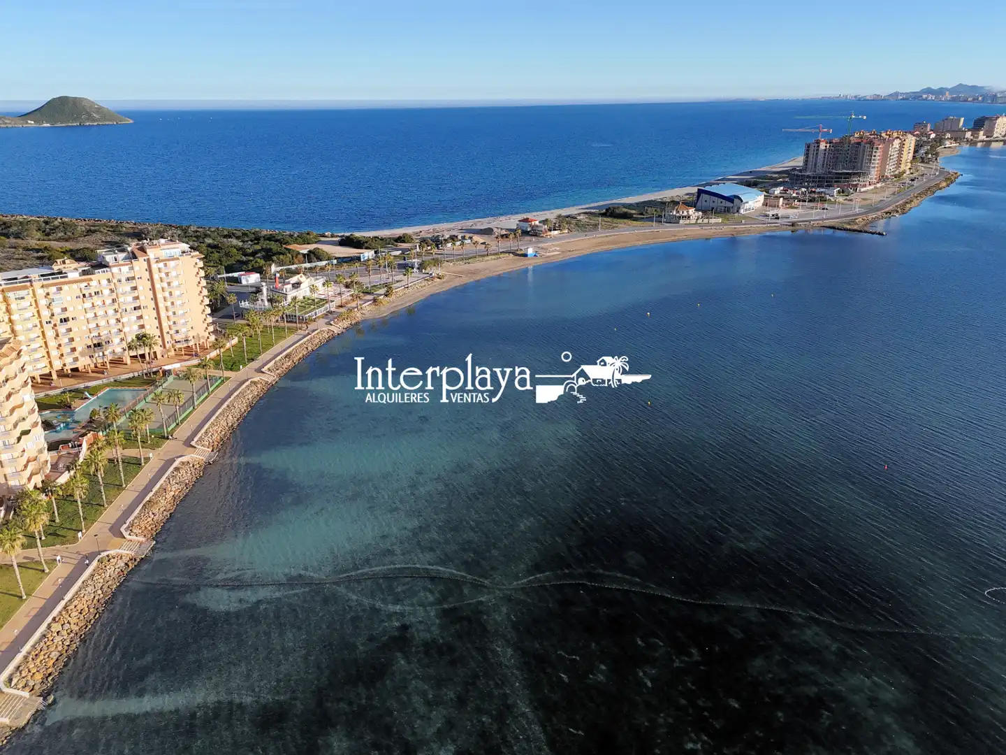 Dúplex en venda en La Manga del Mar Menor amb Moblat i Piscina comunitària