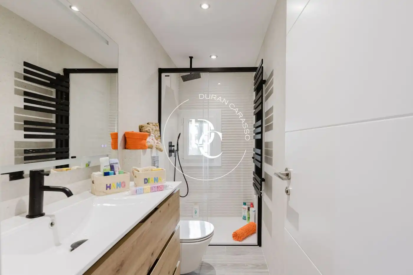 Bathroom of Flat for sale in Alp  with Heating and Private garden