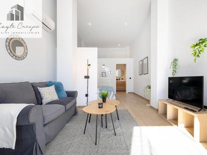 Living room of Flat for sale in  Granada Capital  with Air Conditioner and Heating