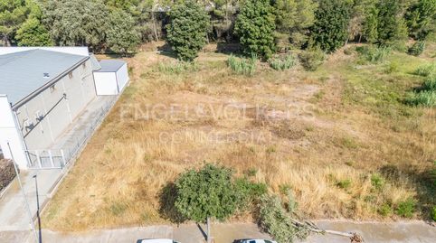 SOLAR INDUSTRIAL DE 8000 M2 EN SANTPEDOR
