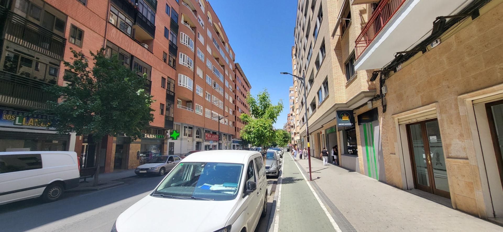 Flat for sale in Industria