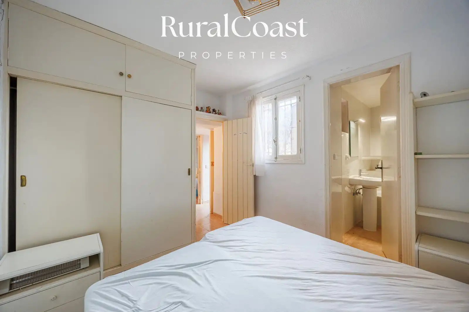 Bedroom of Detached homes for sale in El Campello  with Air Conditioner, Heating and Terrace