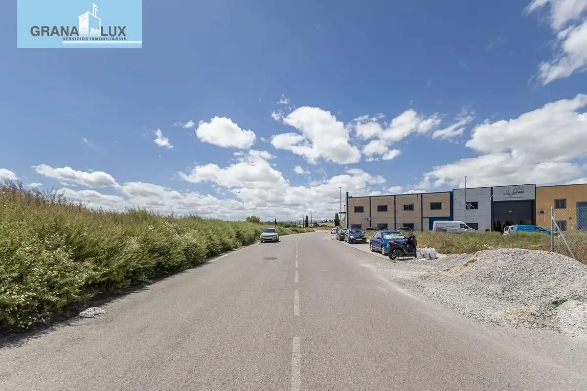 Terreno industrial en venta en Paseo de las Andás, imagen 4