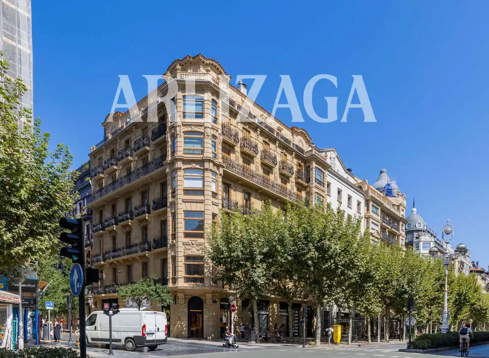 Außenansicht von Büro zur Miete in Donostia - San Sebastián  mit Klimaanlage