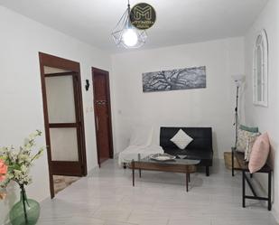 Sala d'estar de Casa o xalet en venda en  Jaén Capital amb Aire condicionat, Calefacció i Terrassa