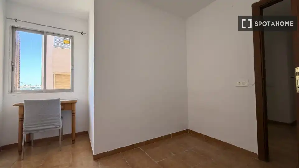 Habitación de Piso para compartir en  Palma de Mallorca con Aire acondicionado, Calefacción y Amueblado