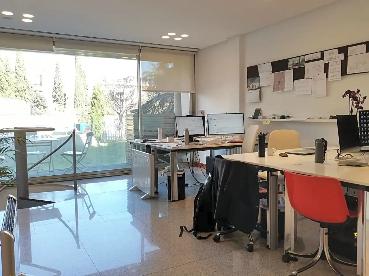 Büro zur Miete in Madrid mit Klimaanlage und Heizung
