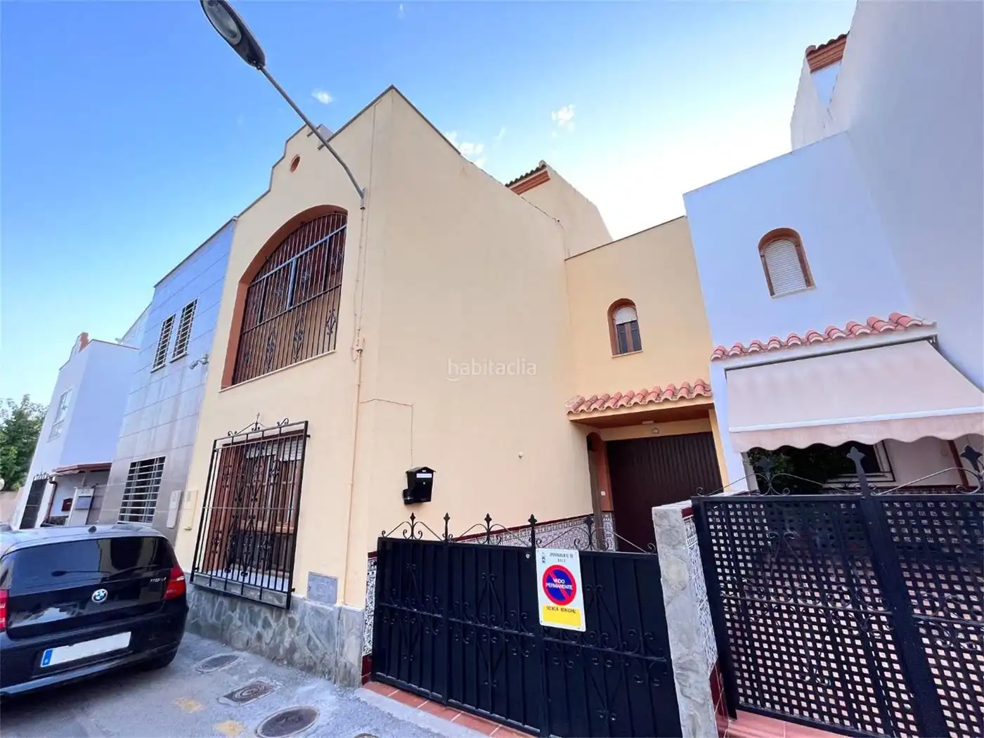 House for sale in Calle Águila 26