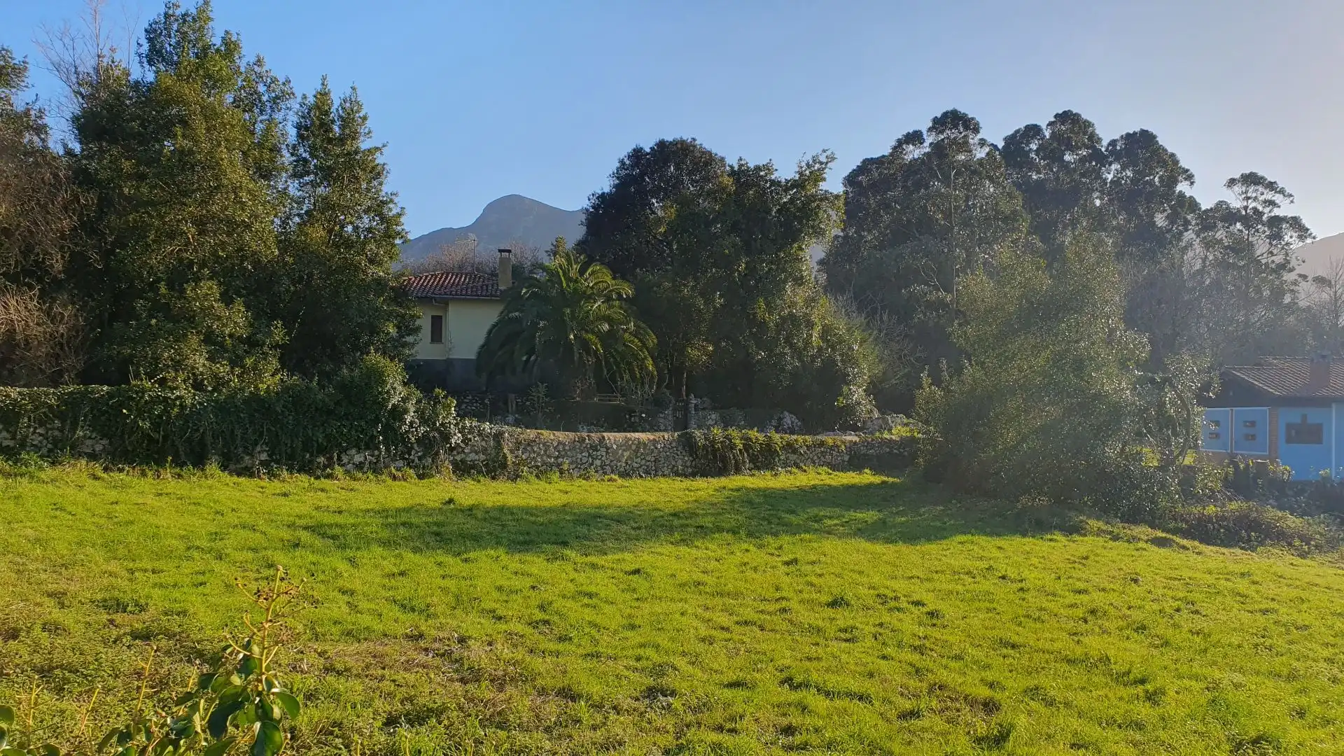 Residencial en venda en Llanes