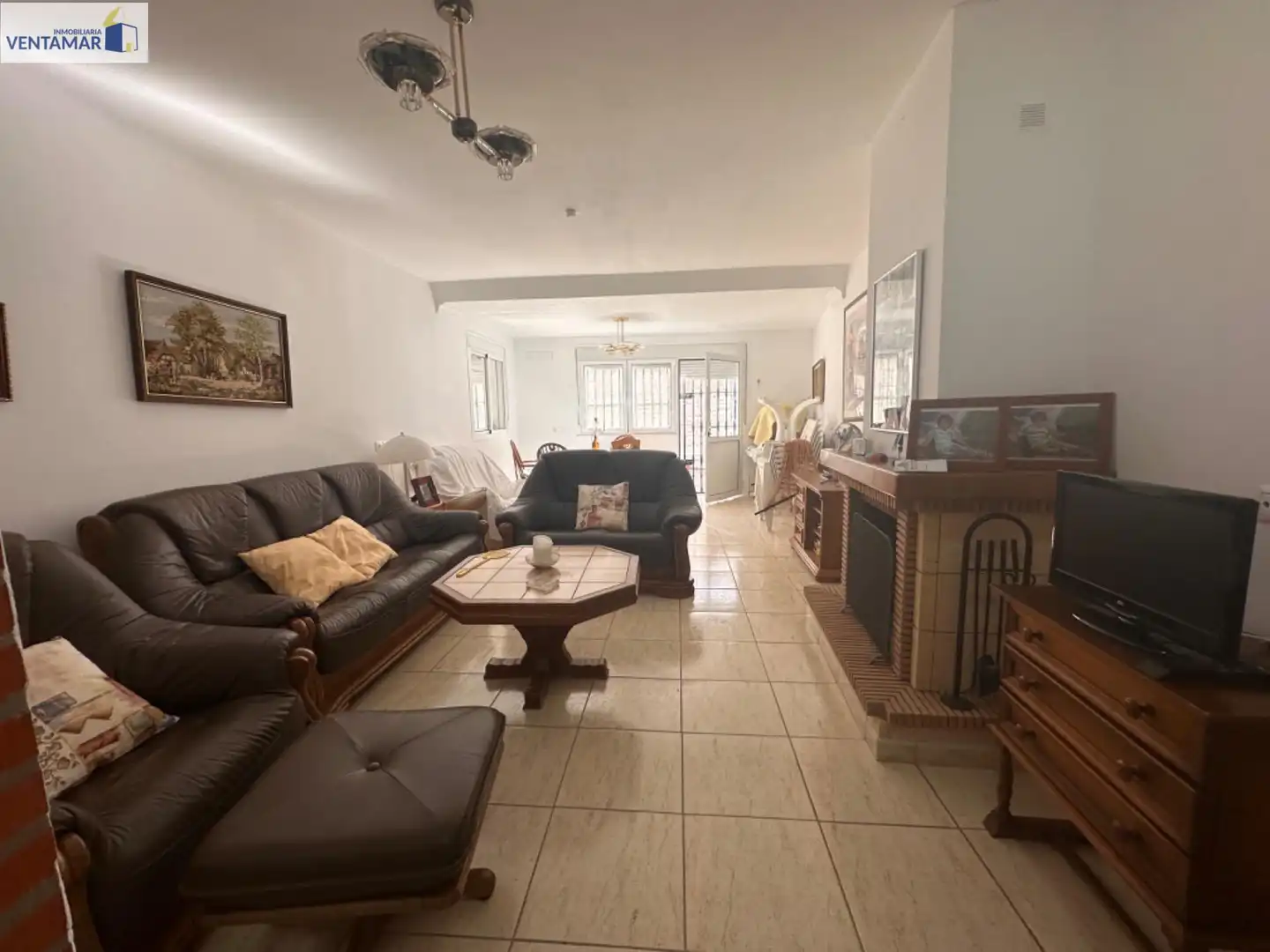 Sala de estar de Casa o chalet en venta en San Roque con Aire acondicionado, Calefacción y Jardín privado