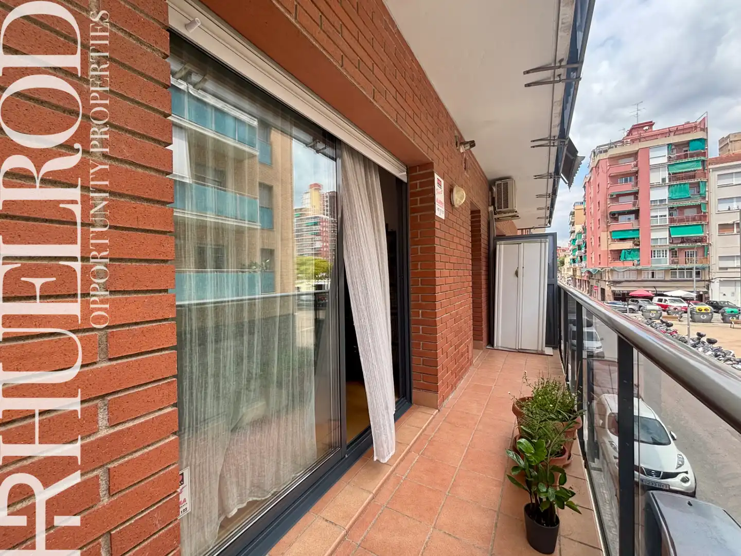 Terrasse von Wohnung zum Verkauf in Badalona mit Klimaanlage, Heizung und Parkett
