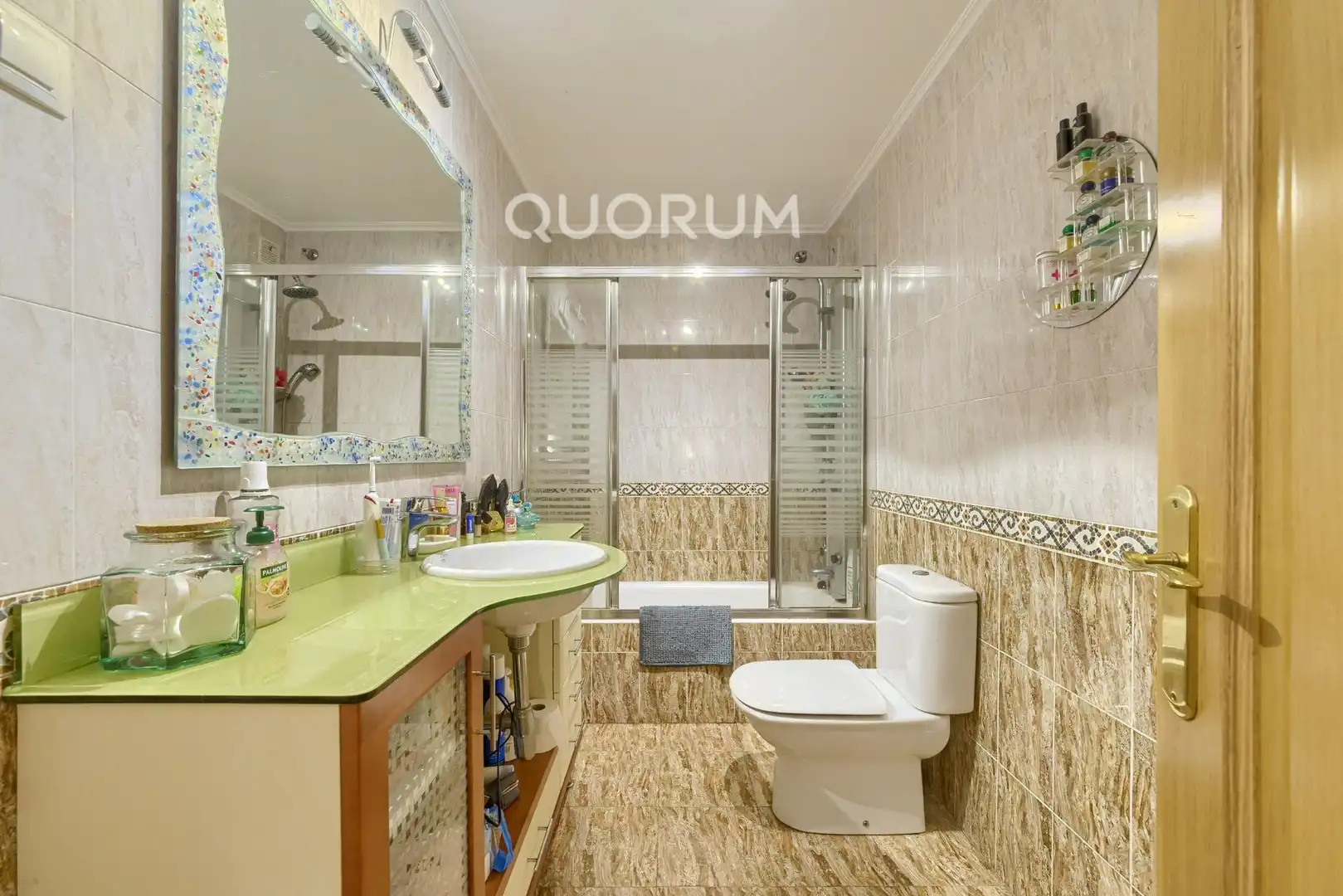Bathroom of Detached homes for sale in Santurtzi 