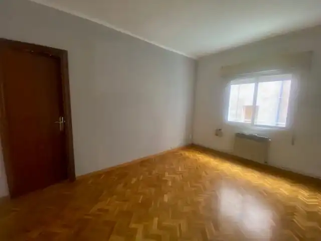 Habitación de Piso en venta en Barcelona con Calefacción
