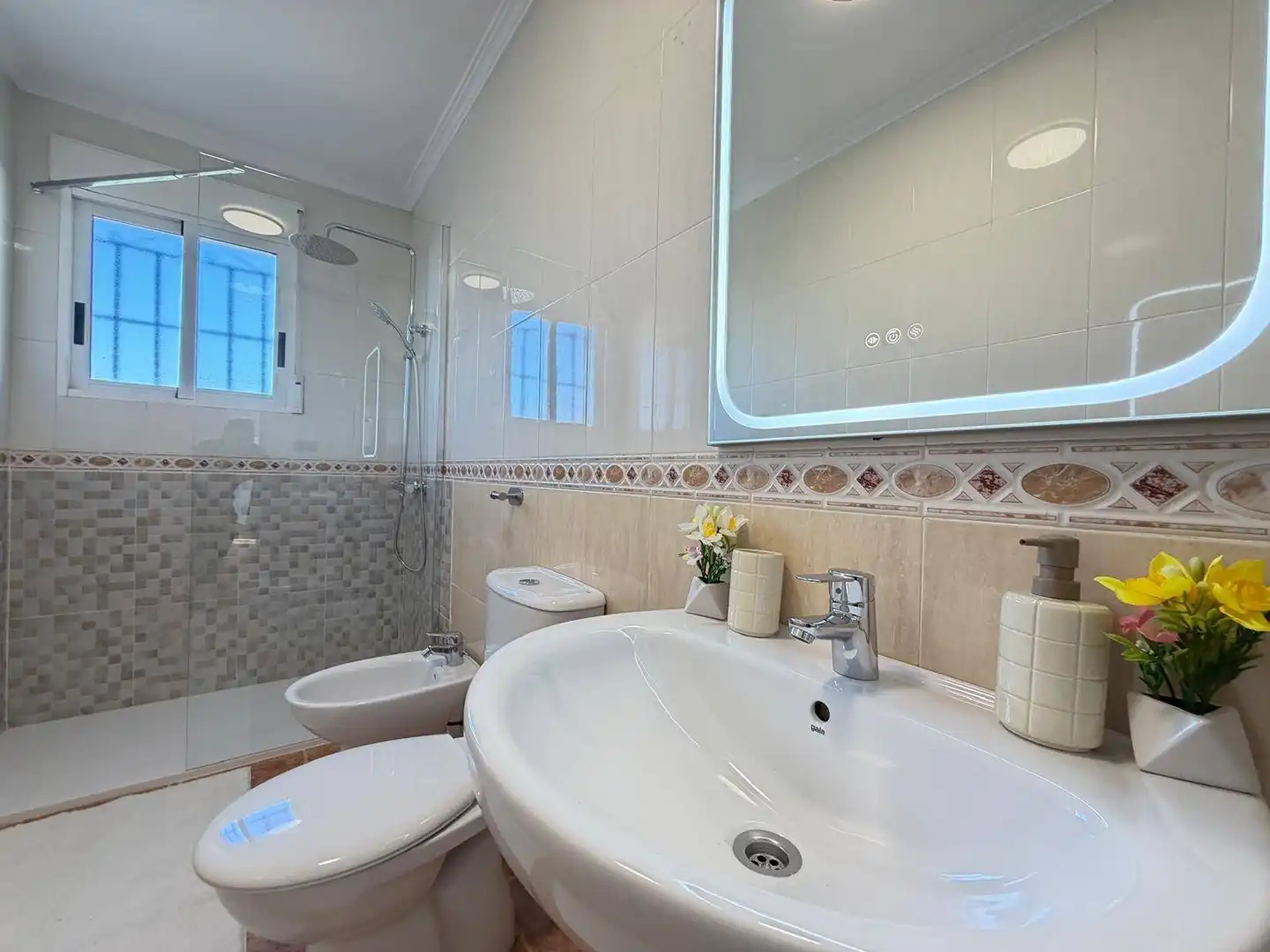 Bathroom of Houses for sale in Orihuela  with Private garden, Furnished and Community pool