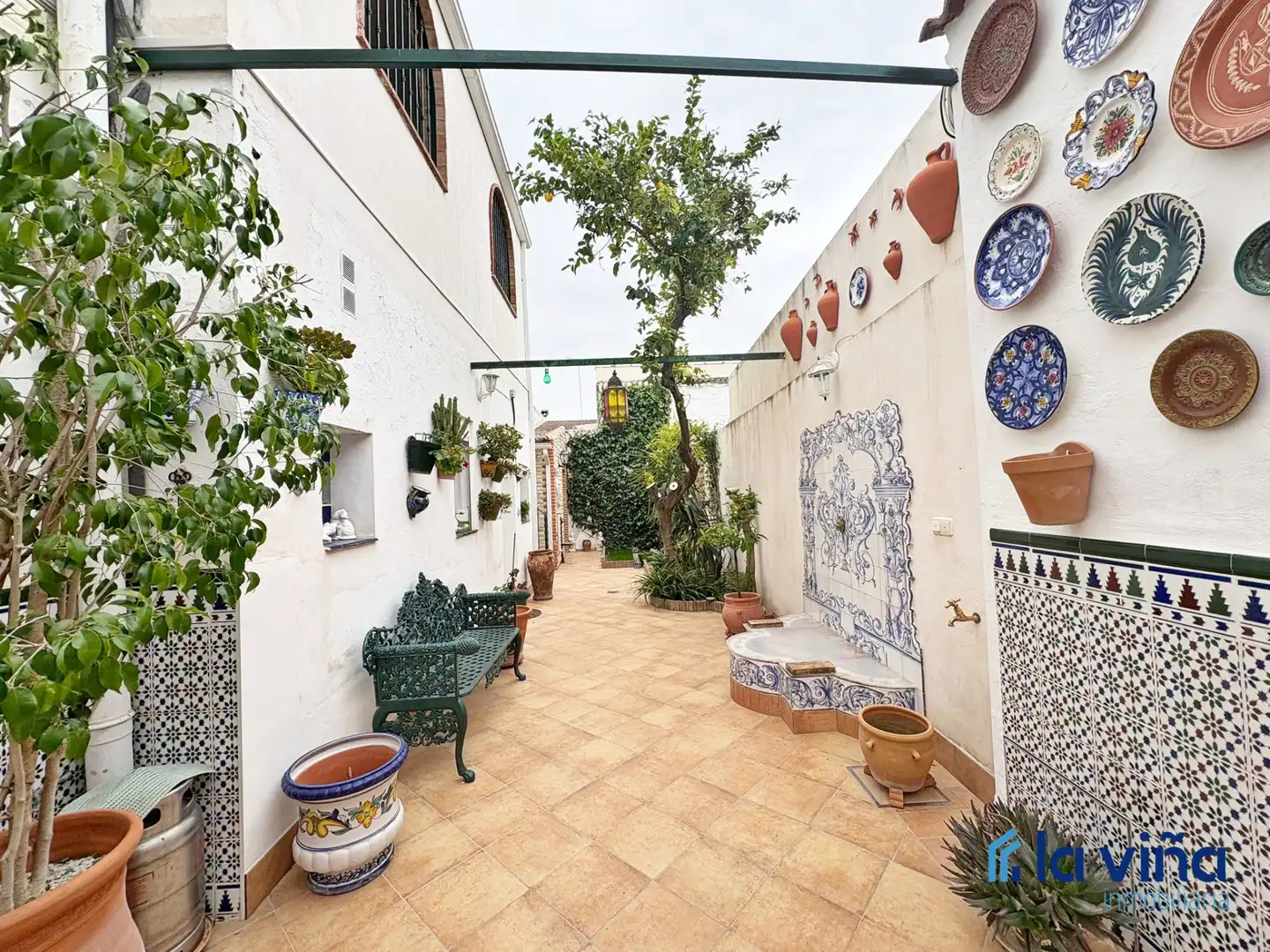 Terraza de Casa o chalet en venta en Aguadulce (Sevilla) con Calefacción, Jardín privado y Terraza