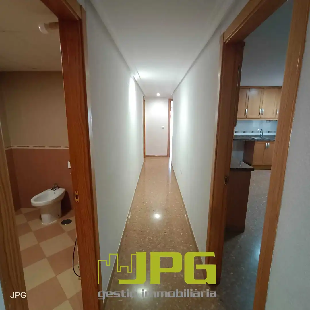 Flat with terrace for sale in Centro, imagen 4