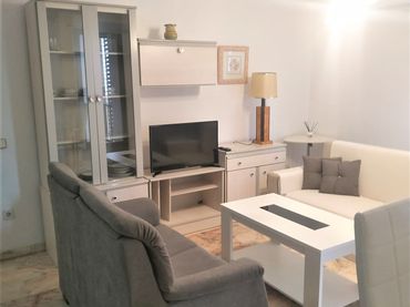Apartment with lift to rent in HERNAN CORTES