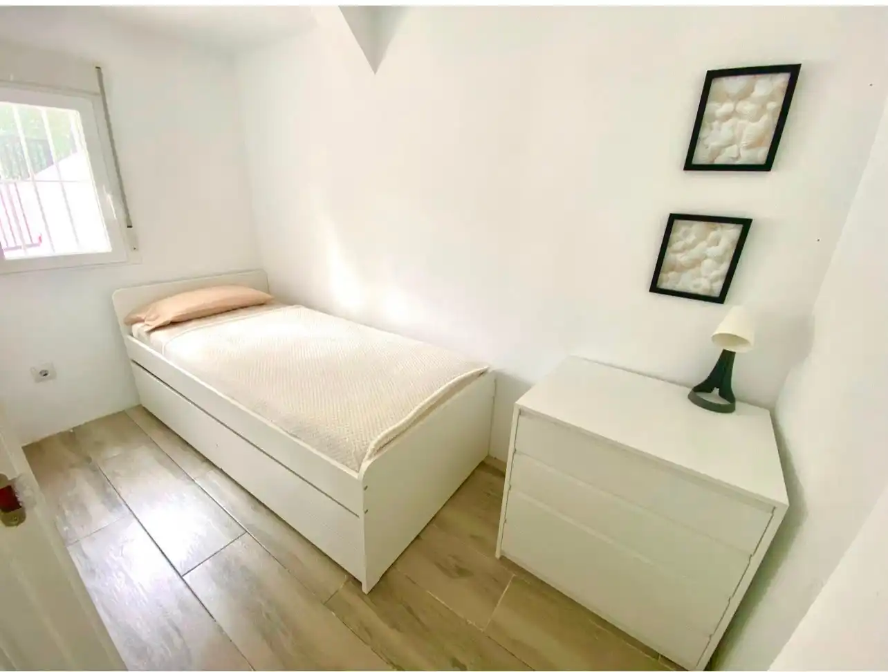 Dormitori de Casa adosada en venda en Alcalà de Xivert amb Aire condicionat, Jardí privat i Terrassa