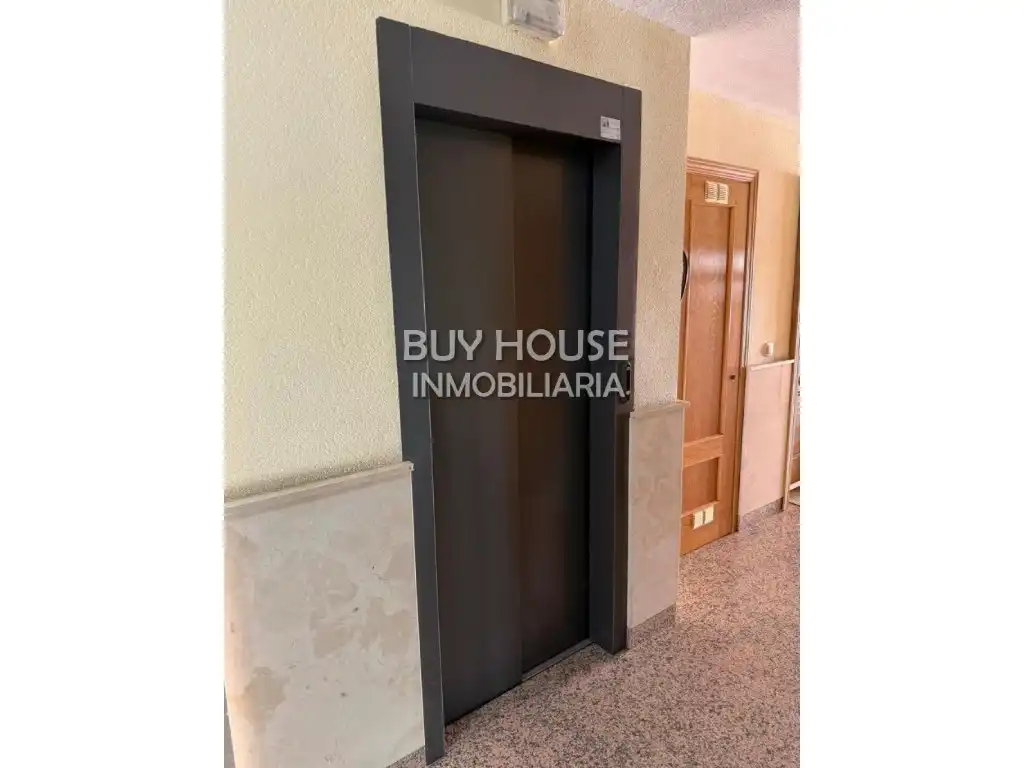Vista exterior de Piso en venta en Illescas