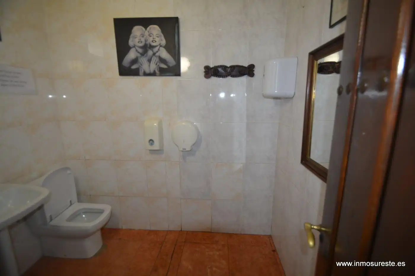 Badezimmer von Geschaftsraum zum Verkauf in Jacarilla