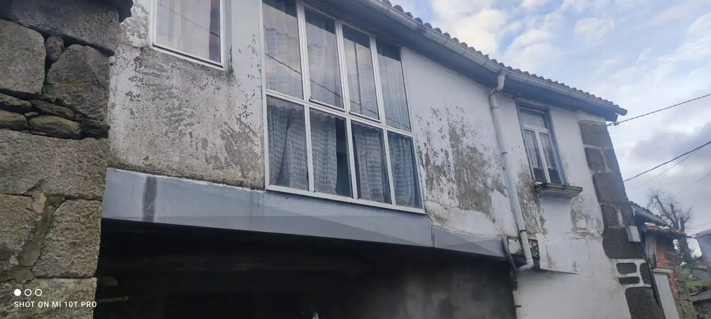 Vista exterior de Finca rústica en venda en Montederramo amb Calefacció