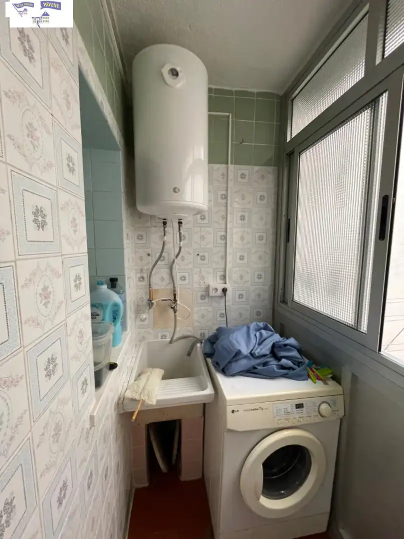 Badezimmer von Wohnung zur Miete in Albacete mit Heizung, Terrasse und Möbliert