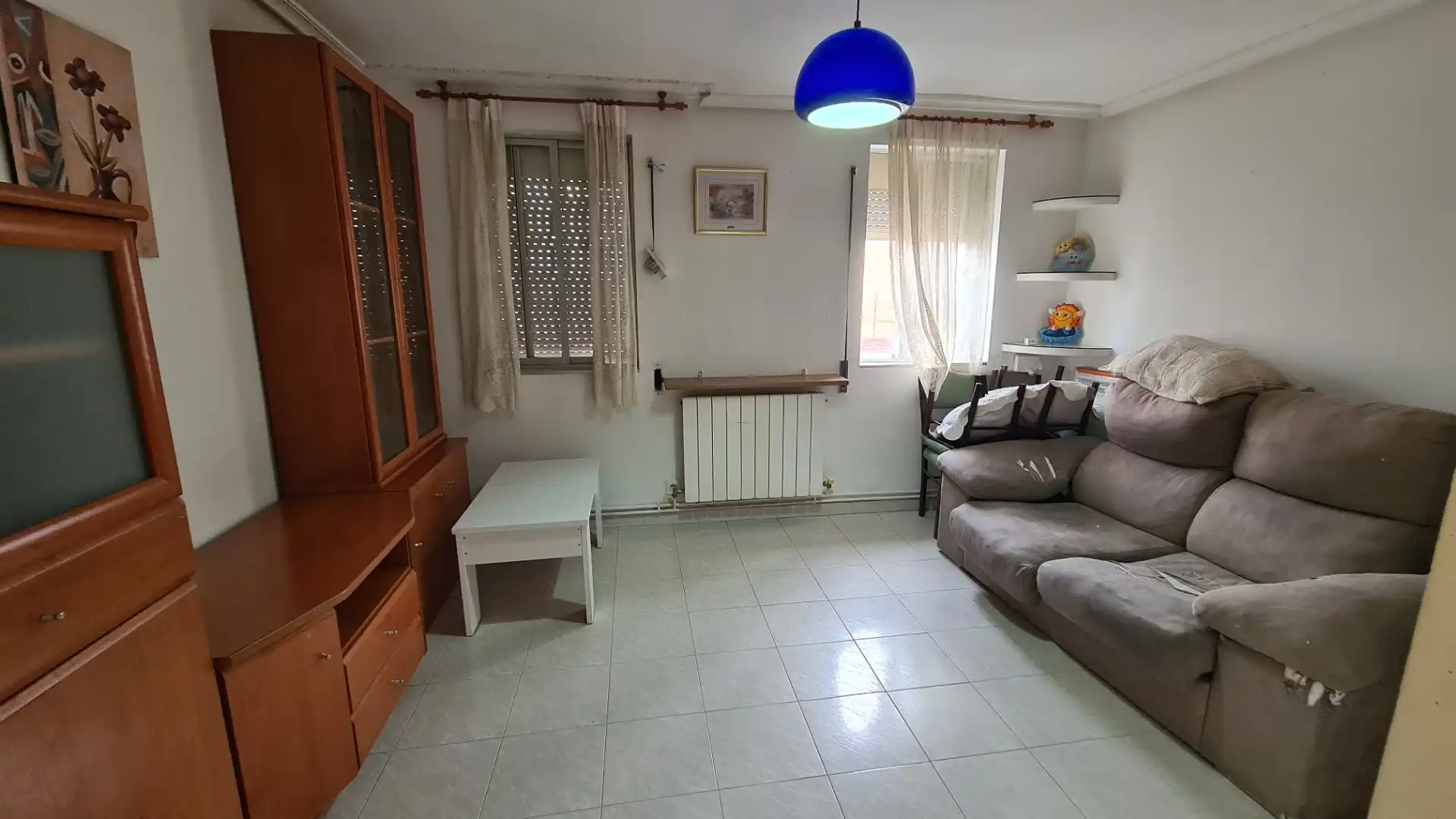 Sala d'estar de Pis en venda en Zamora Capital  amb Calefacció, Terrassa i Moblat