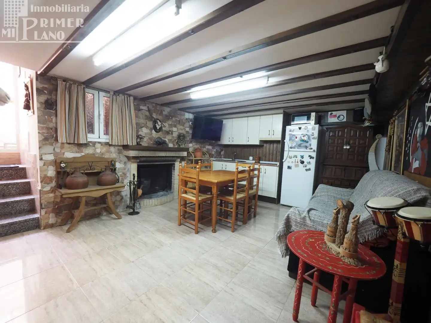 Casa adosada en venta en Tomelloso con Aire acondicionado, Calefacción y Amueblado