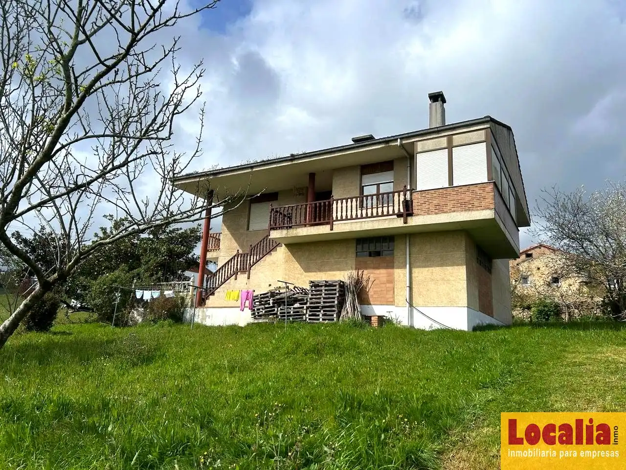 Vista exterior de Casa o chalet en venta en Reocín con Jardín privado y Terraza